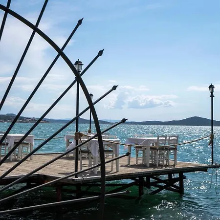 Pietra Bed & Breakfast Ayvalik