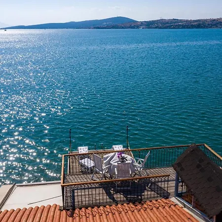 Pietra Bed & Breakfast *