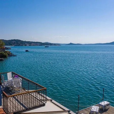 Pietra * Ayvalik
